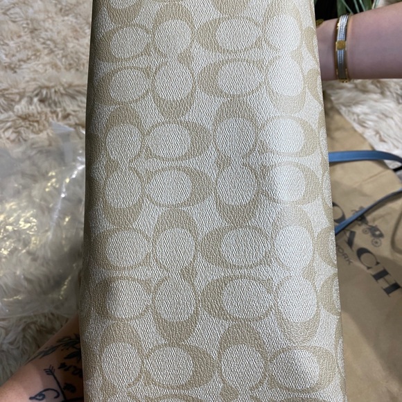 Authentic Coach Bag - Picture 9 of 9